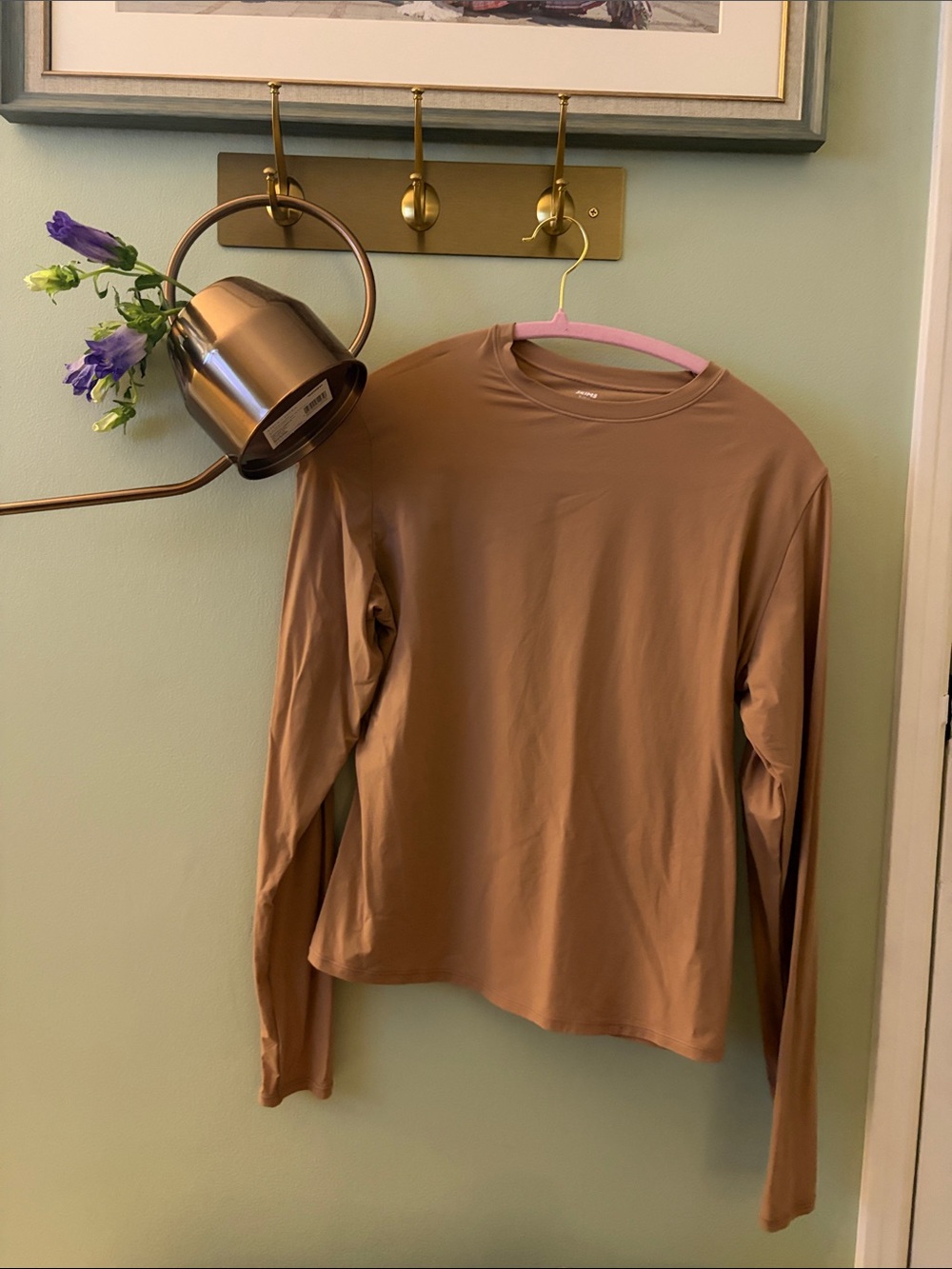 Skims Long Sleeve Crew Neck Top in Brown - Lightweight Women's Tee